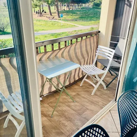 Le Golfe - Ile Des Loisirs - Clim - Piscine - Luna Park Apartment